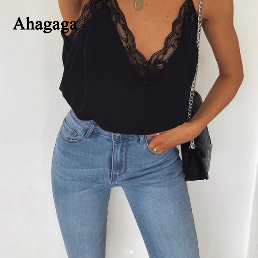 2019 Spring Summer Sexy Lace Camis Women Tops Fashion Solid White Black Hollow Out Sexy V-neck Women Camis Blusas Female Tops