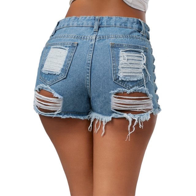 short jeans ripped