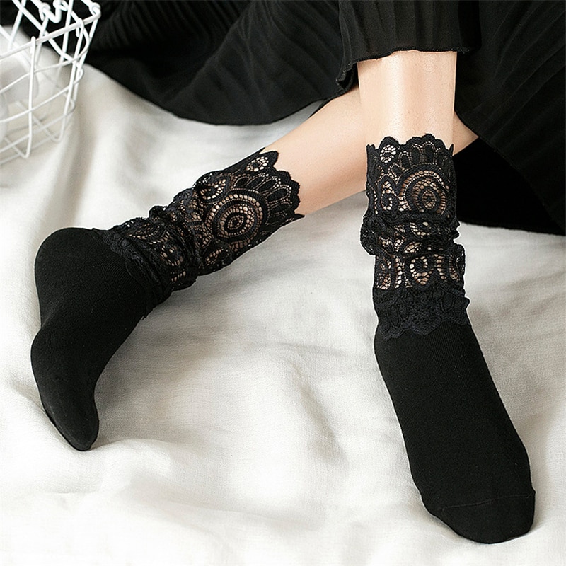 Sexy Lace Floral Mesh Socks Women Black Transparent Short Cotton Sock For Ladies Elastic Retro Cute Socks Female New