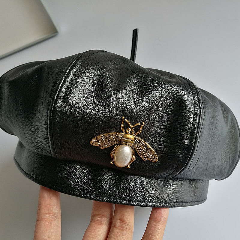 Vintage Brand Bee Brand Fashion Black Pu Leather Beret Hat Women Cap Female Ladies Beanie Beret Girls for Spring and Autumn